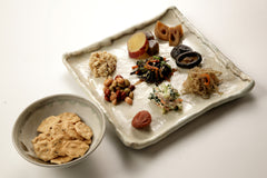 ORGANIC BROWN RICE CRACKERS, BLACK SESAME  